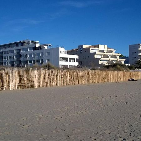 As14629 - P2 Mezzanine Avec Vue Mer Laterale, Dans Une Residence Sur Plage Avec Parking Prive Le Grau-du-Roi Buitenkant foto